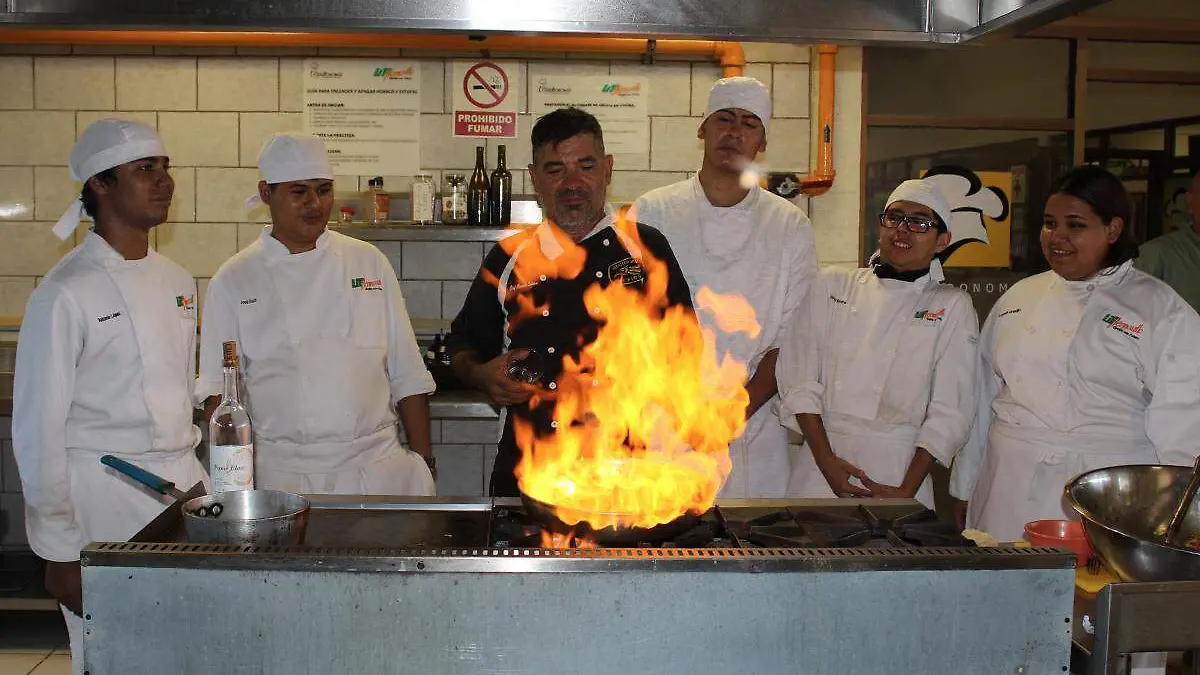 Gastronomía UTH_3