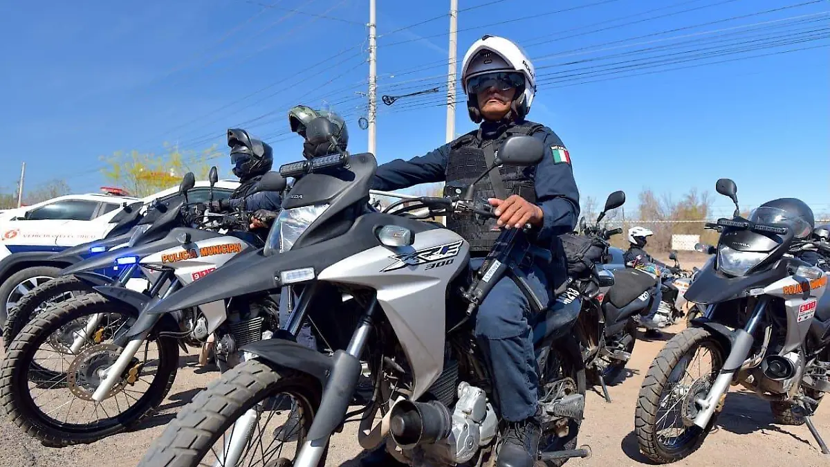Policía