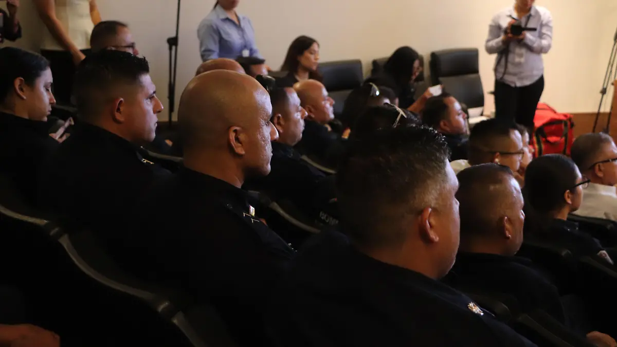 Reunión Bomberos de Hermosillo en el Congreso del Estado_Kimberly Ortega (7)