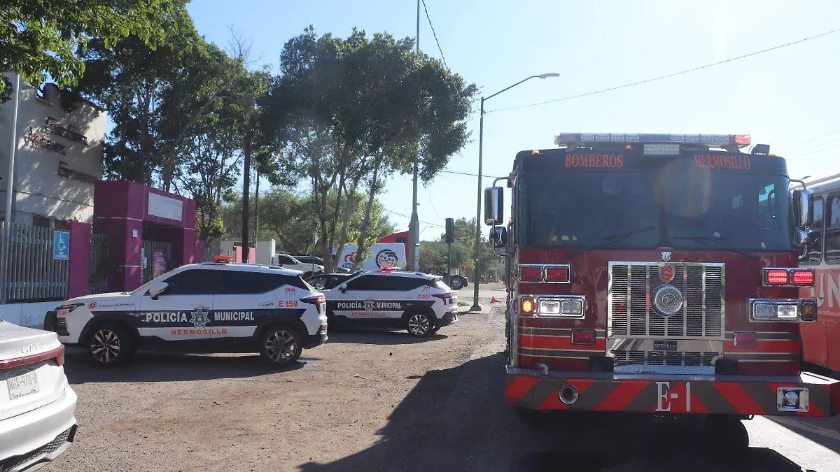 escuela bombera policía