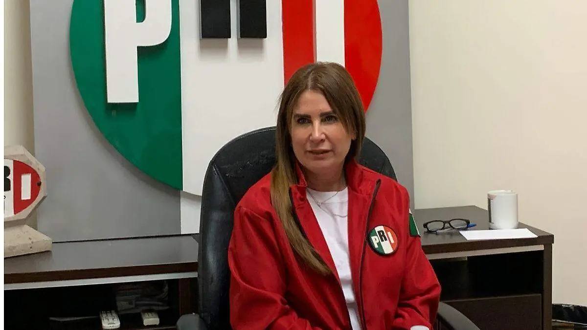 Dirigente estatal del PRI, Guadalupe Soto Holguín 