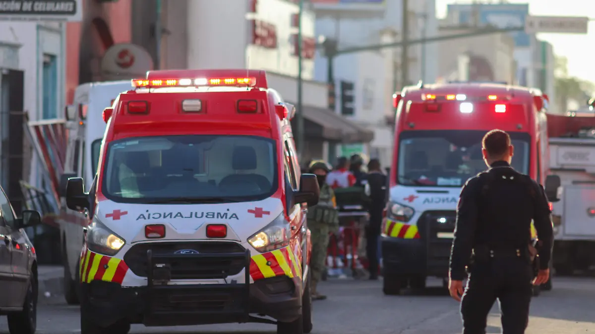 Operativo de rescate en Waldo's Hermosillo - Kimberly Ortega