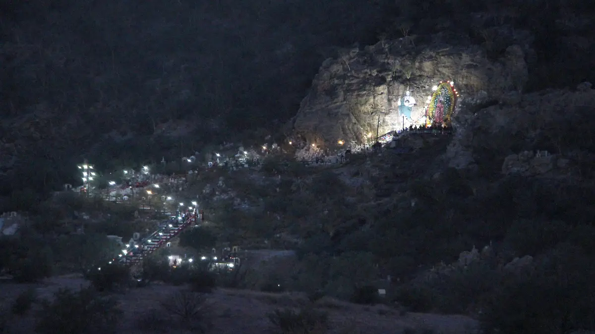 11-12-2025-Peregrinacion Cerrito de la Virgen-carlos Vilalba (7)