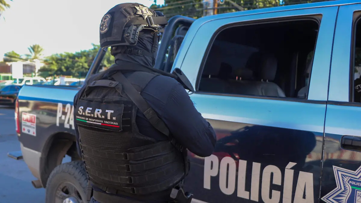 Policía municipal chalecos_Kimberly Ortega 4