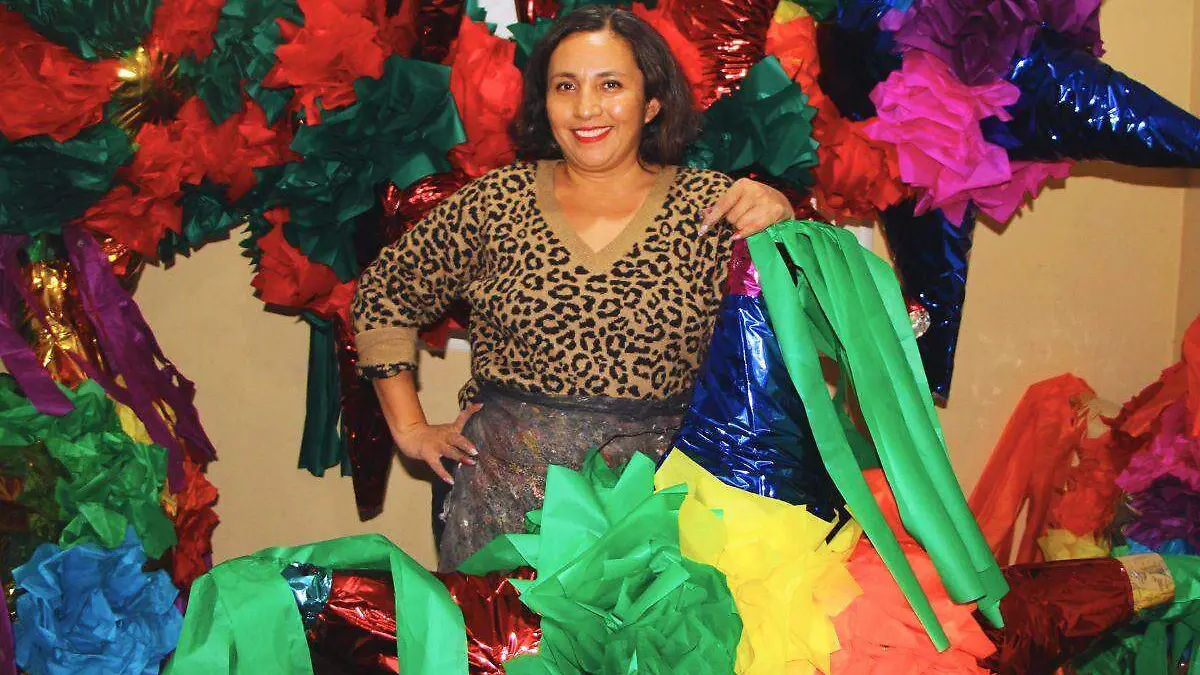 10-12-2025-Elaboracion de Puiñatas-Cvillalba (5) (1)