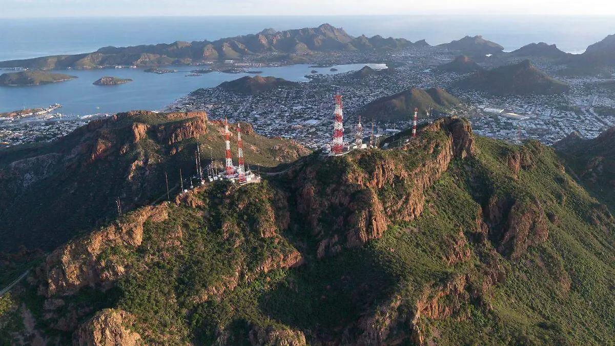 Cerro Microondas (1)