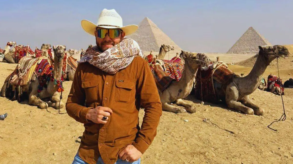 Alejandro Corrales Félix en Egipto