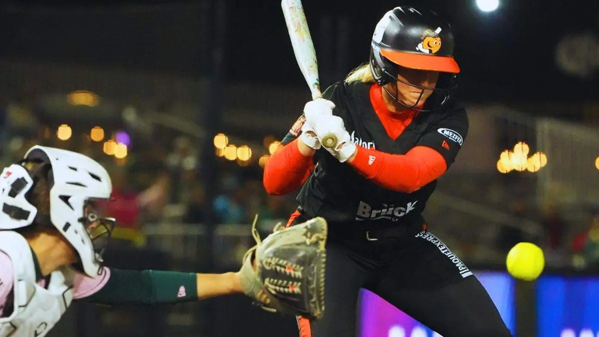 Naranjeros softbol femenil