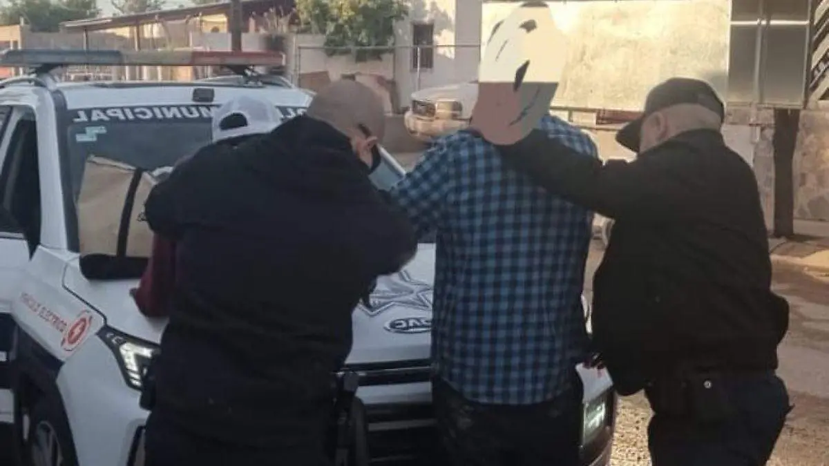 detendos - policía (1)