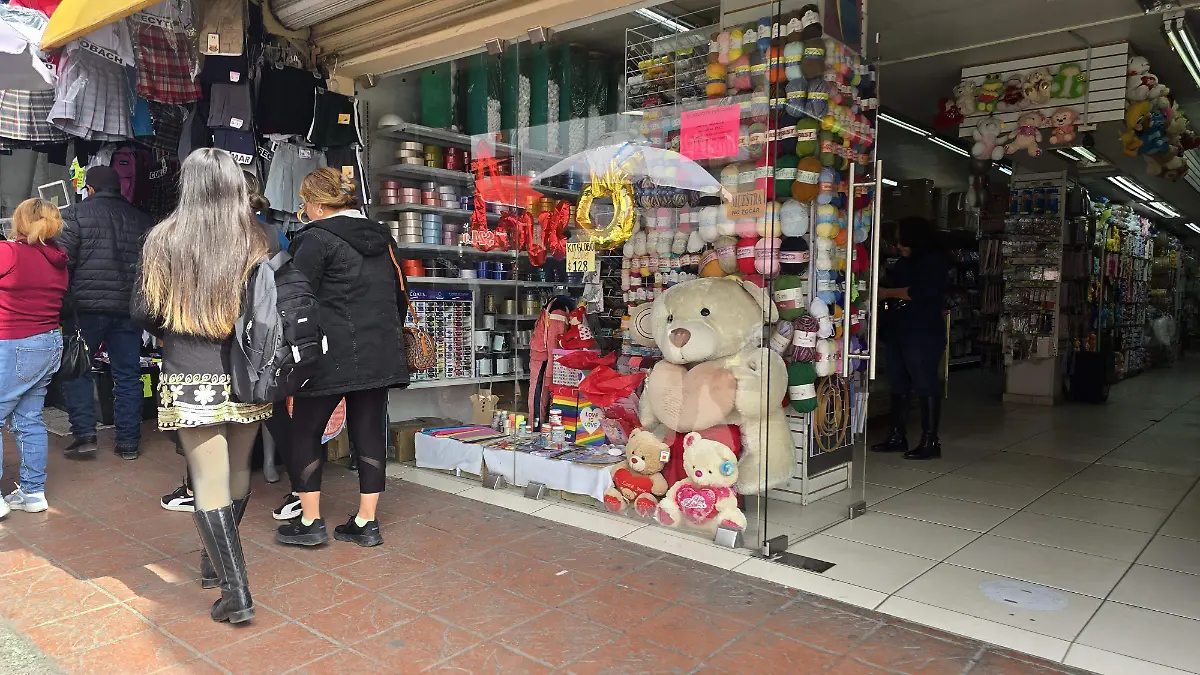 Tematica decoracion dia amor y amistad centro