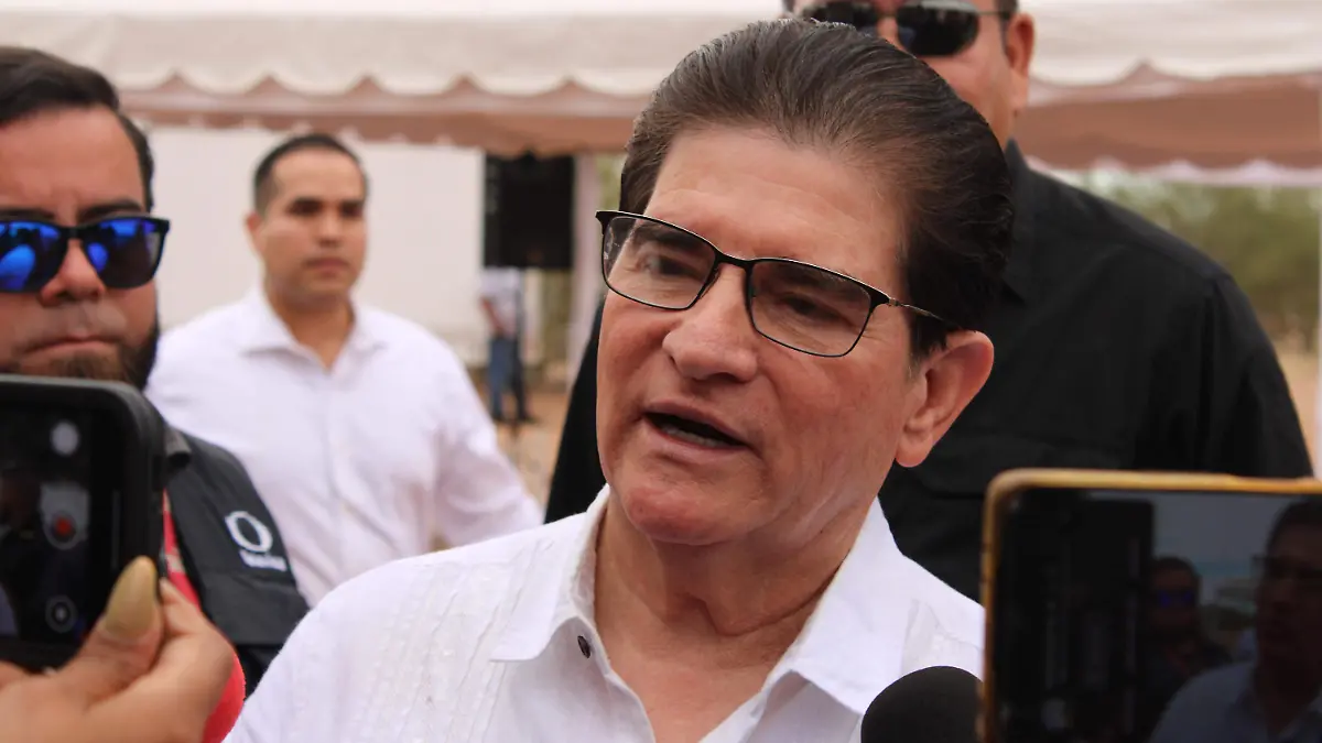 Entrevista Francisco Mendez fiscal federal en el Estado de Sonora - Mike Acosta (6)
