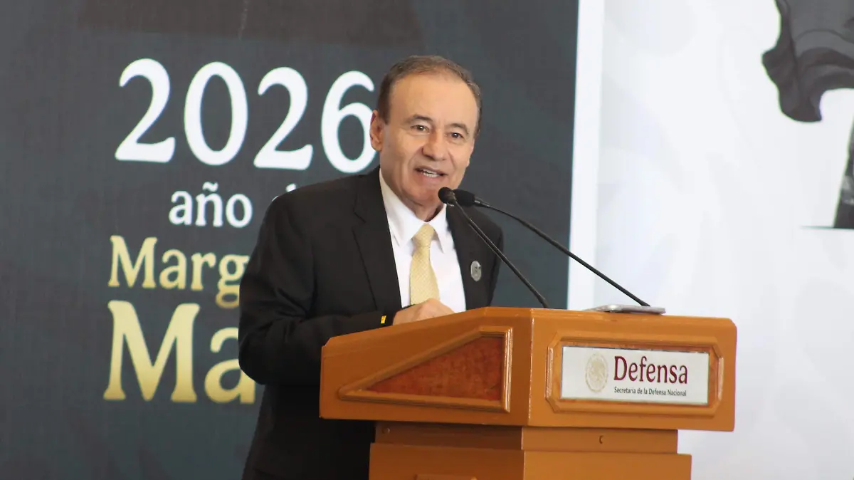 ALFONSO DURAZO FUERZA AÉREA MEXICANA 111 ANIVERSARIO