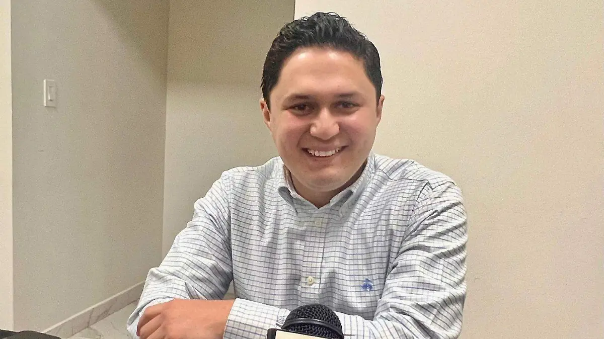 ABRAHAM SIERRA SOBRE FRAUDES EN BECAS