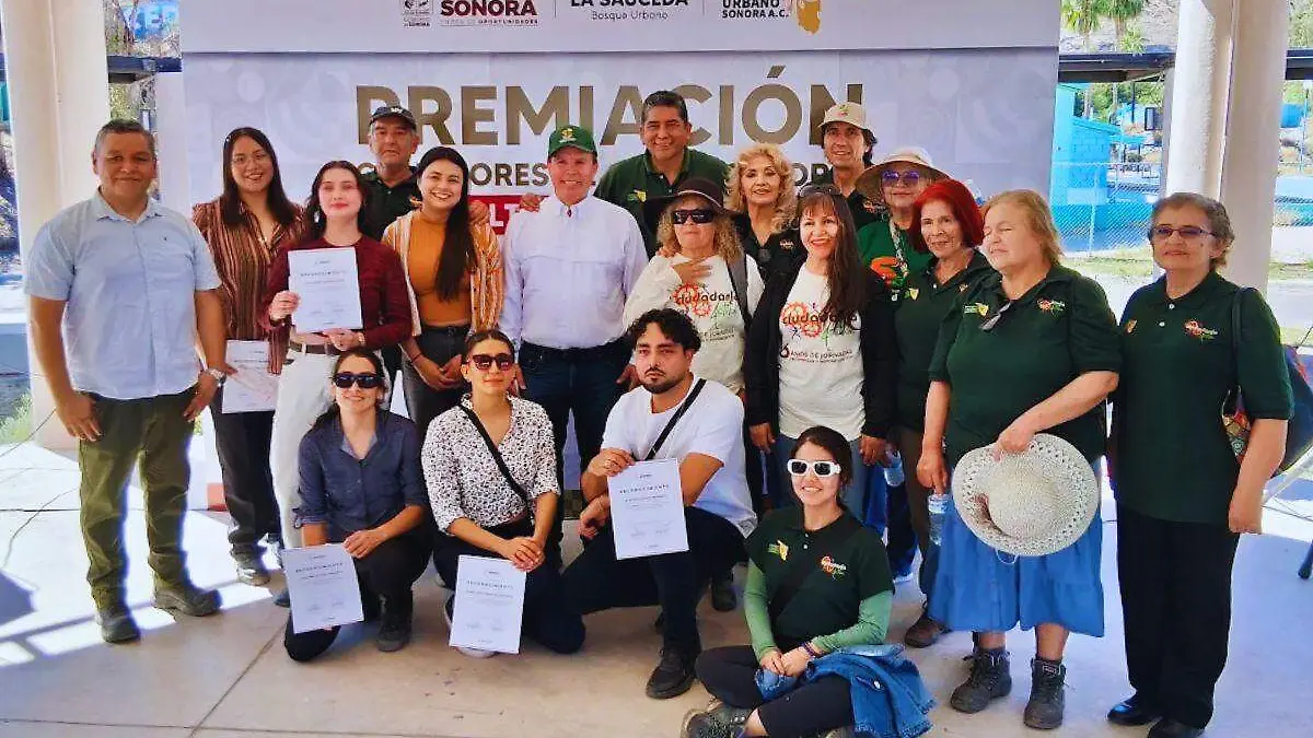Ganadores esculturas de madera