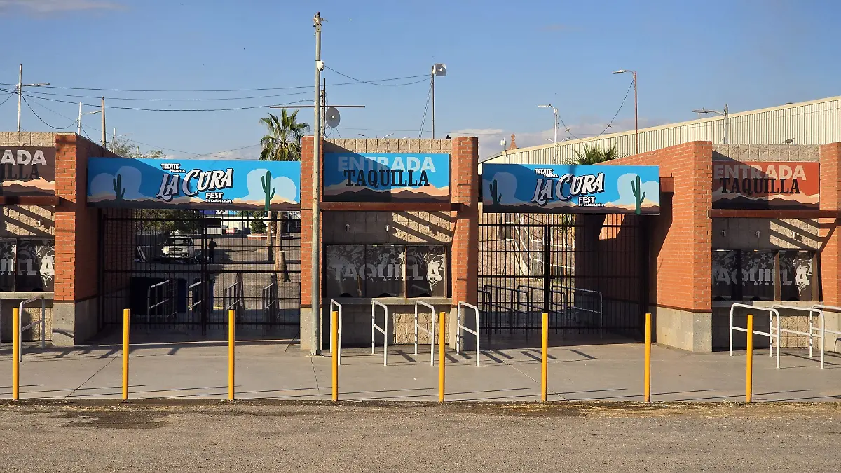 Preparativos festical la curafest expogan - Mike Acosta (2)