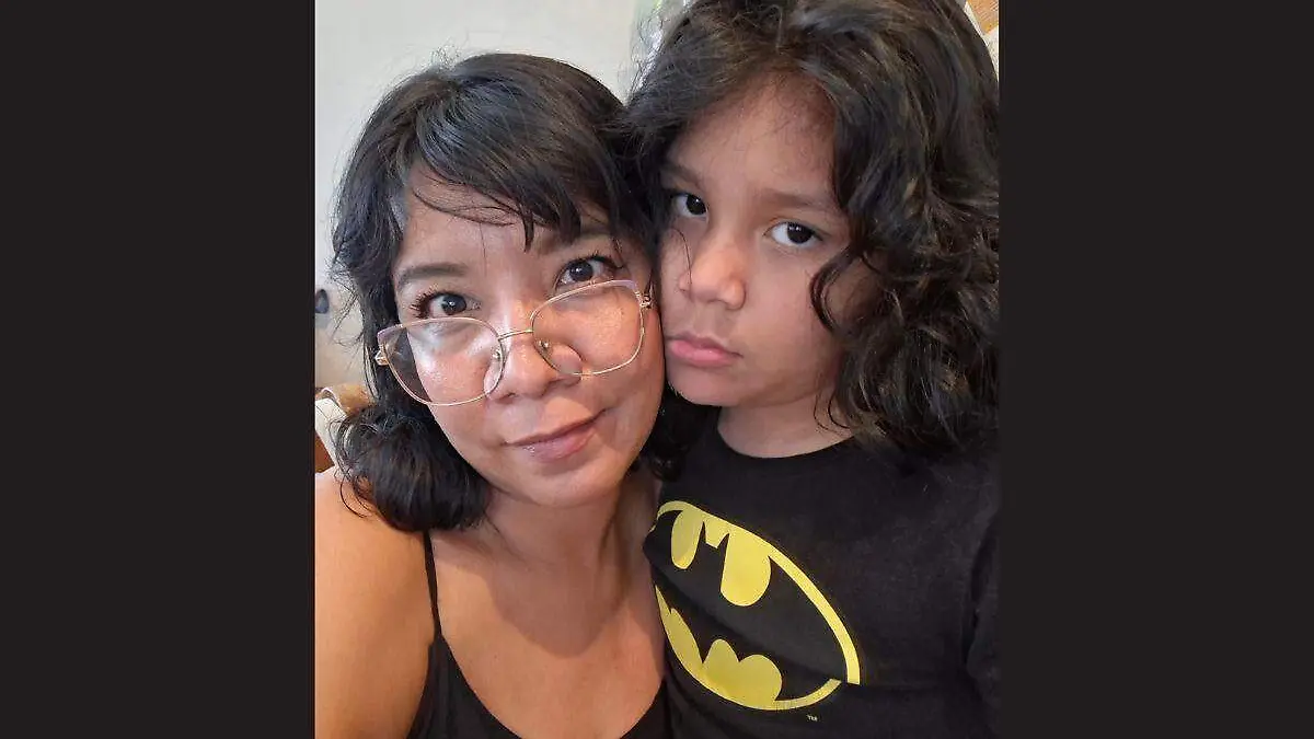 Lucy Robles y Leonardo