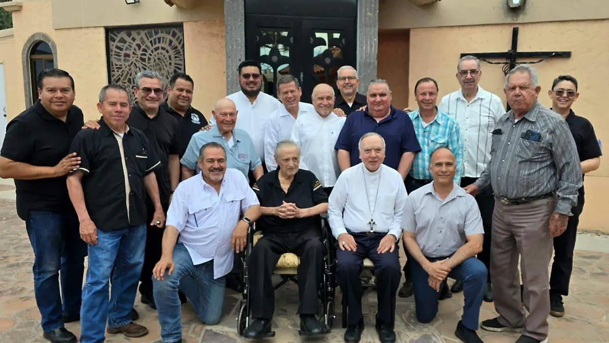 60 aniversario de ordenación sacerdotal de Mons. José Ulises Macías Salcedo