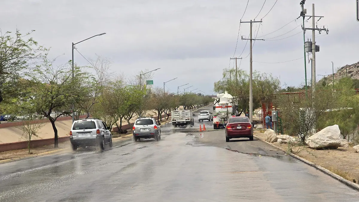 Inundacion campo besbol carcamo - Mike Acosta (17)