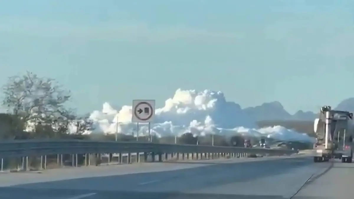 nube de amoniaco en carretera Guaymas - Hermosillo - cortesía Karla Córdova