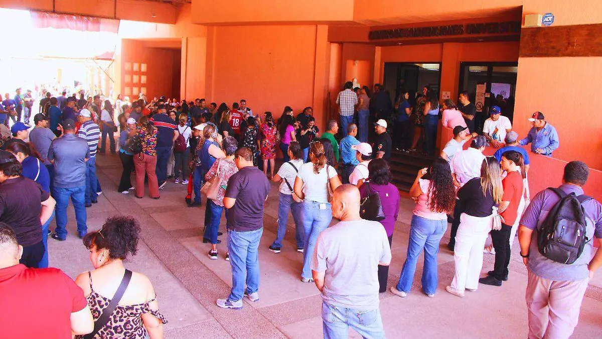 20-04-2026-Sambles STEUS-Centro de la Artes-Carlos Villalba (9)