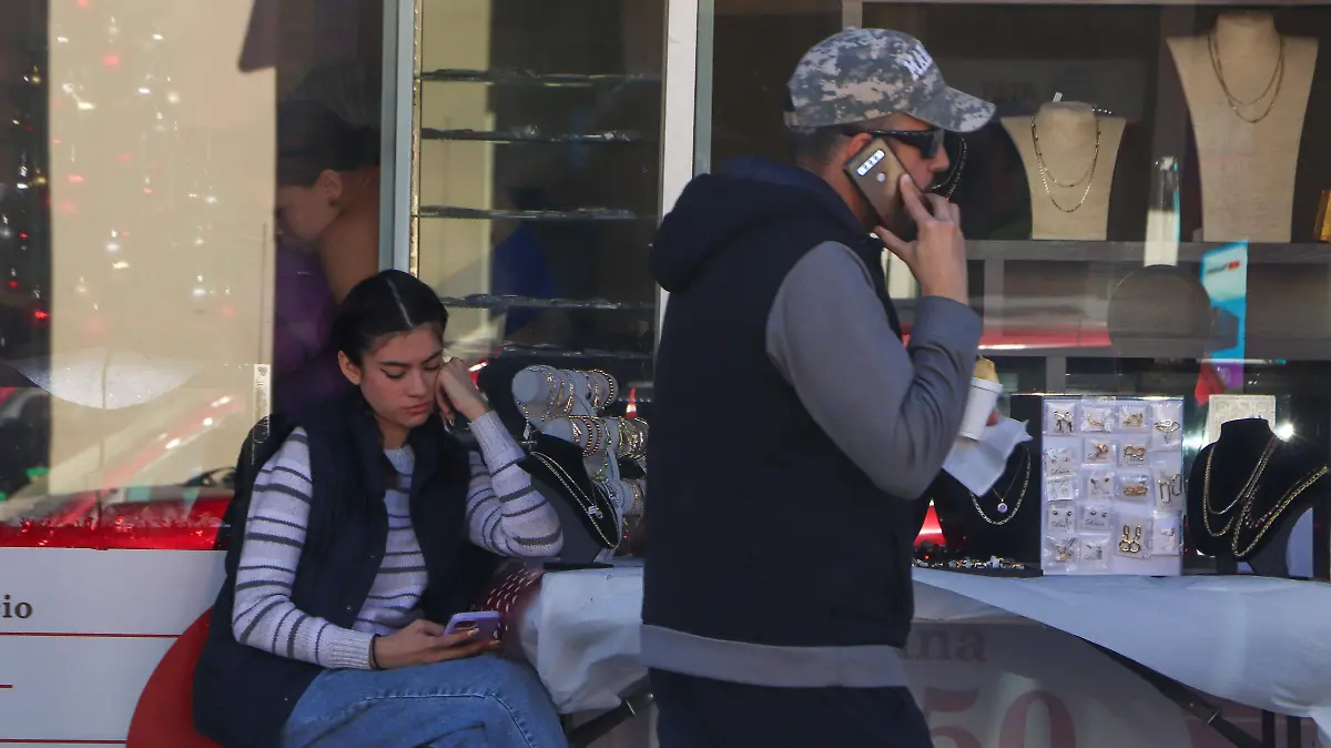 Adiccion uso celulares - Mike Acosta (10)