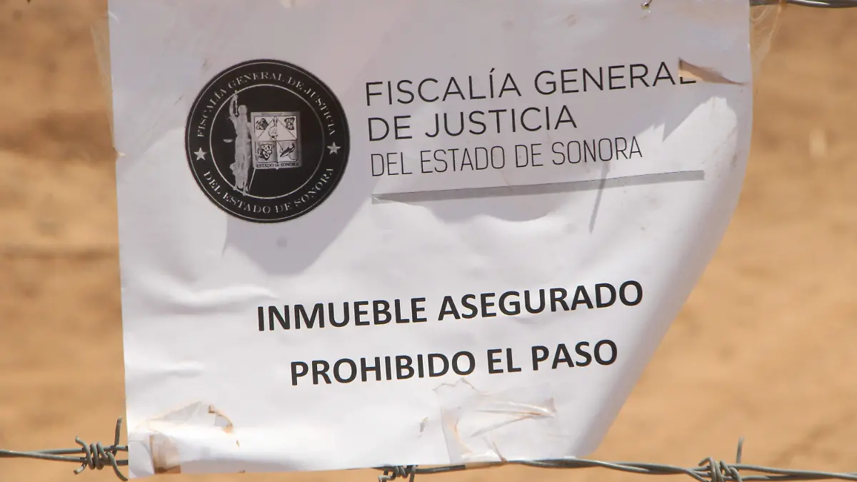 04-04-2026-Fiscalia coloca sellos de Prohibido el Paso-carlos Villalba (9)