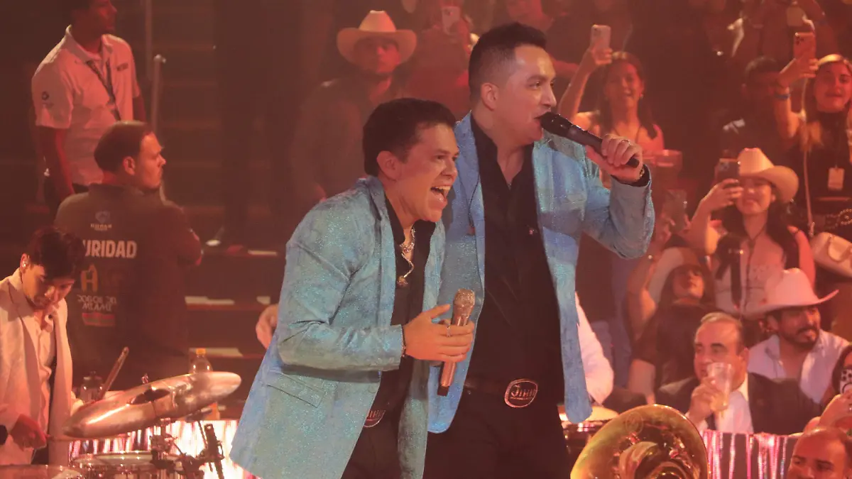 Josi Cuen y Jorge Medina - Mike Acosta (19)