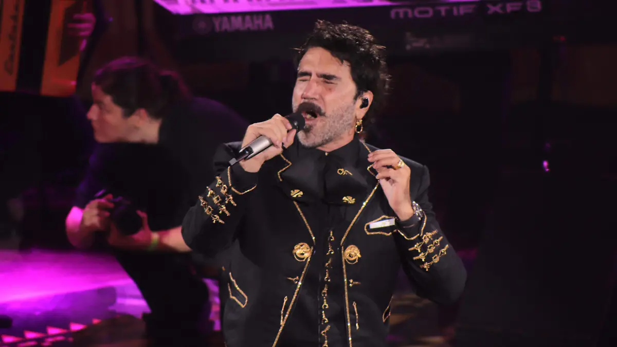 Alejandro Fernandez palenque expogan - Mike Acosta (38)