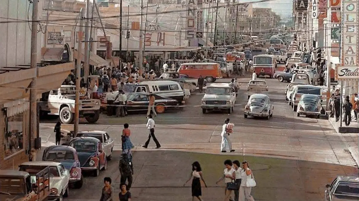 Así era un día en el centro, en los años 80s - cortesía Manuel Hernández