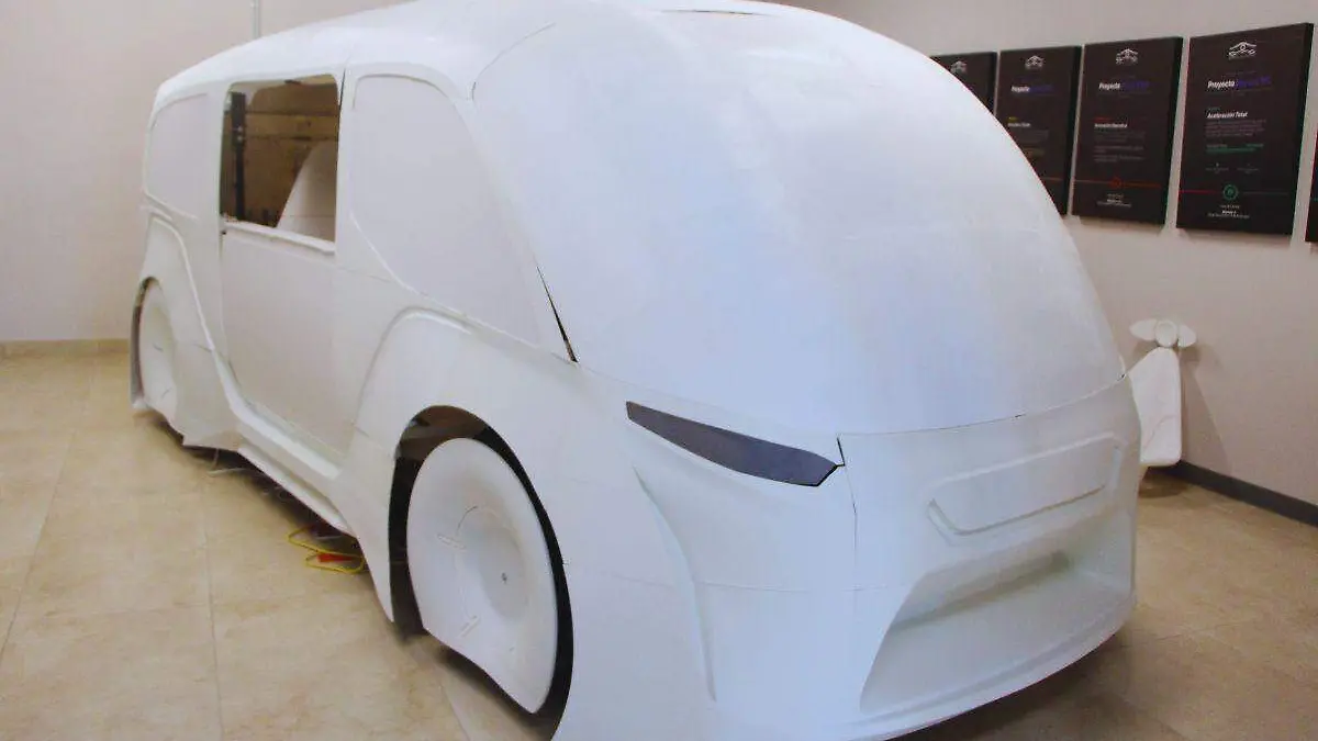 18-05-2026-Prototipo de Vehiculo Electrico-Beyond Movilidad Compartida-Carlos Villalba64