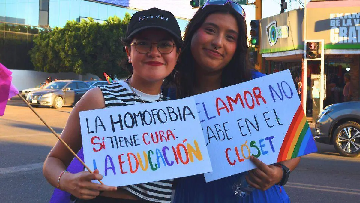 Marcha del orgullo Ciudad Obregón_Dulce Ochoa (11)