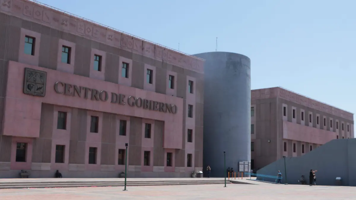 Fachada centro de gobierno - Mike Acosta (3)