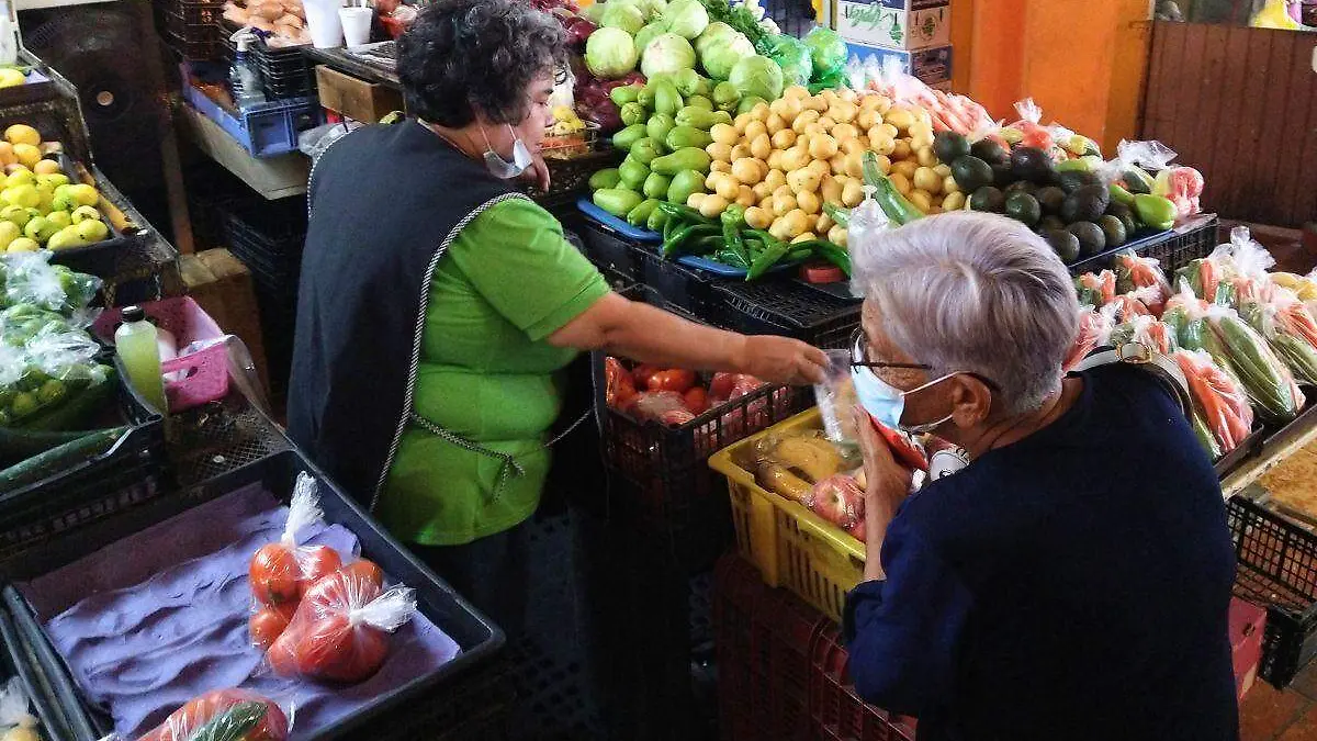 canasta básica frutas comercio mercado - YOANNA ROMO