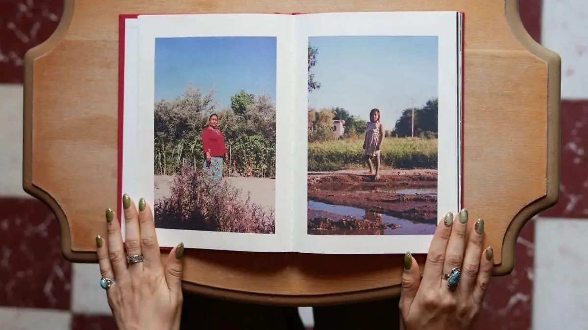 fotolibro Donde aprendimos a mirarnos (1)