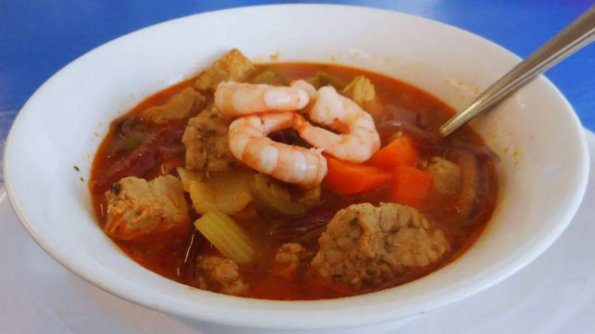 Plato de caguamanta