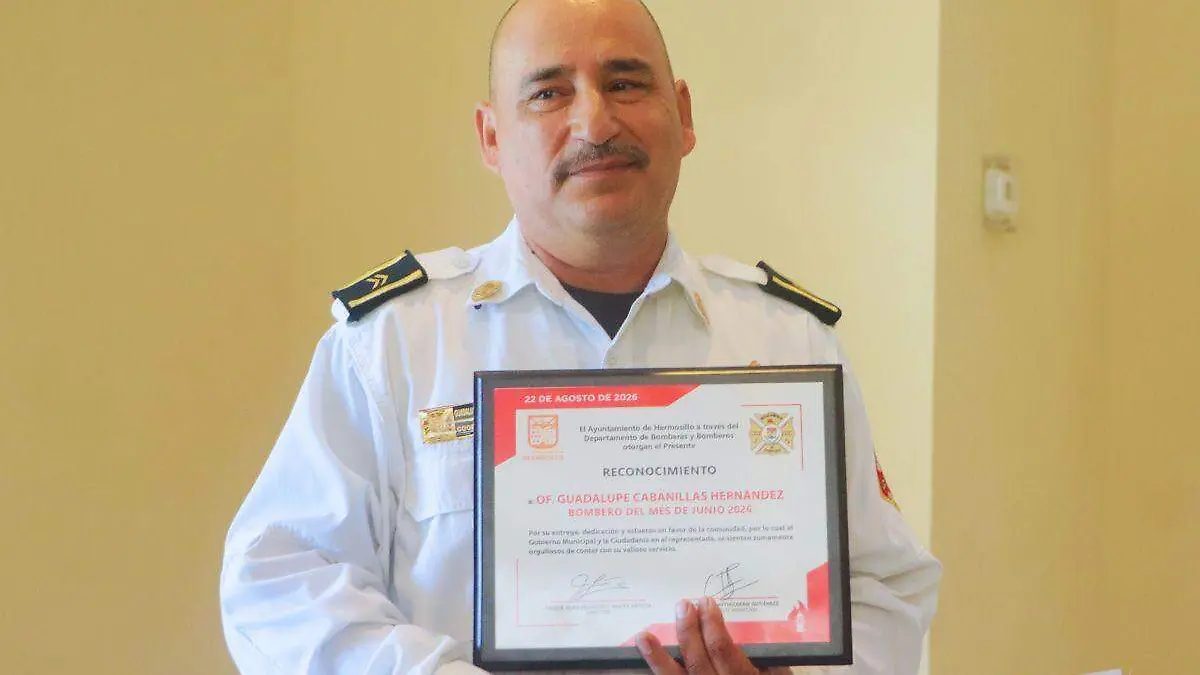 Entrevista bombero del año 2026 Guadalupe Cabanillas - Mike Acosta (31)