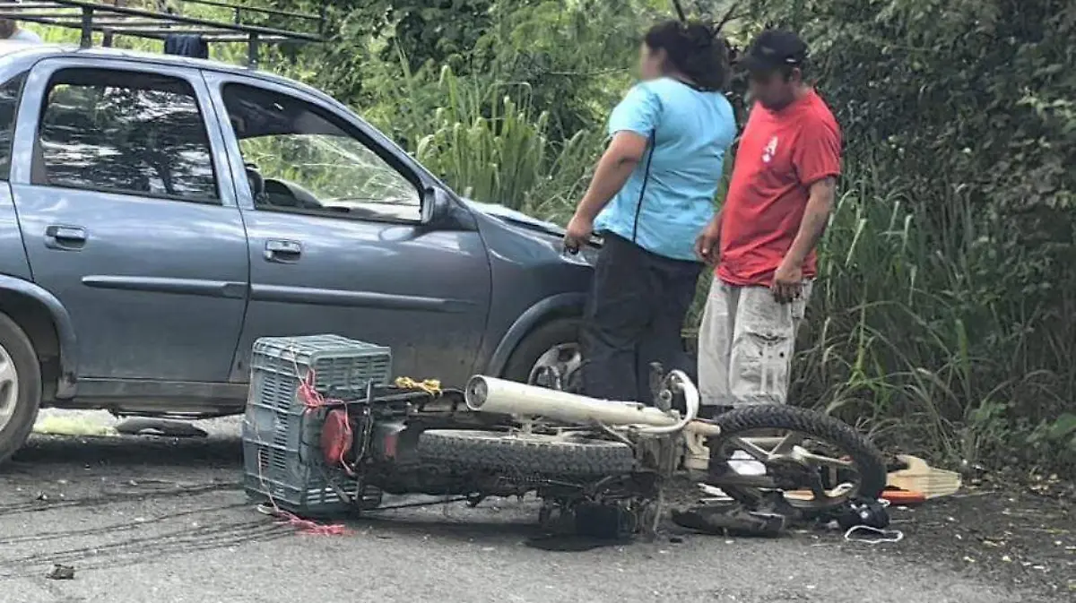 Motociclista impactó 11