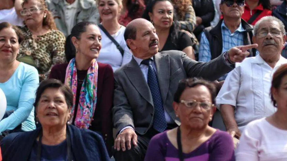 sheinbaum imco ROBERTO HERNANDEZ