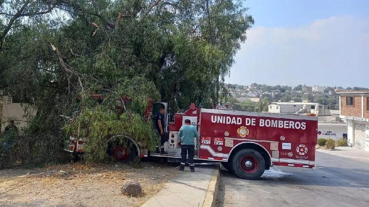 ACCIDENTE BOMBEROS