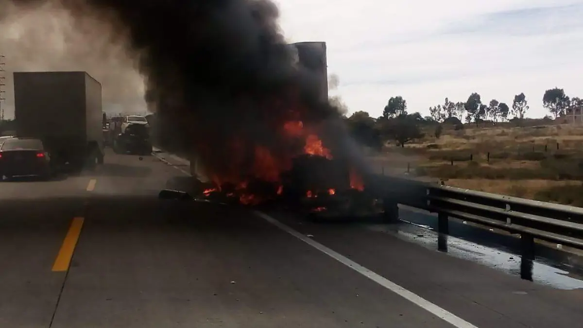 TRaILER 1 CORTESiA SSPH