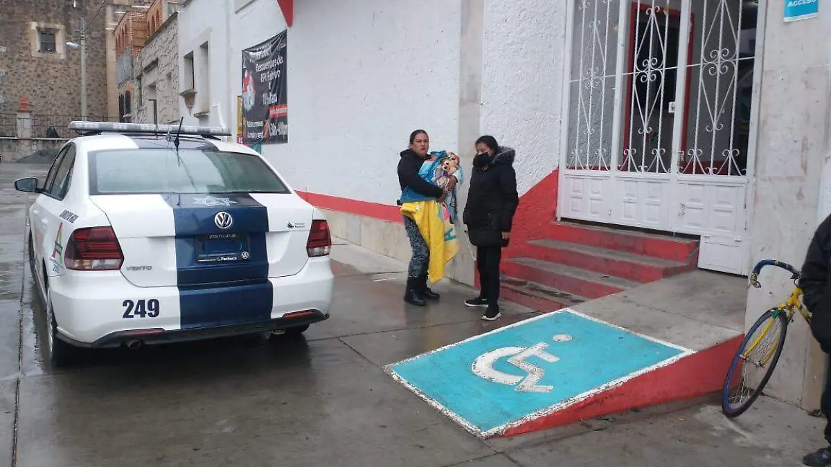 FOTO UNICA SUSTRACCION POLICIA 