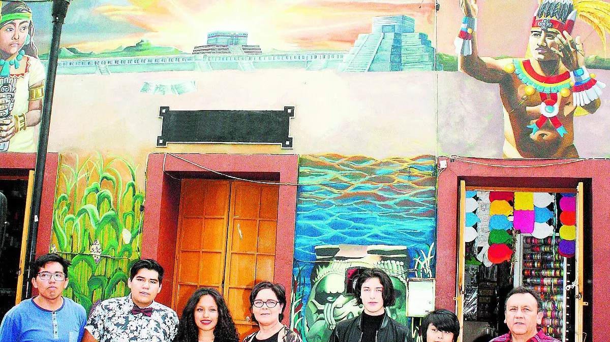 INAUGURAN MURAL TRES