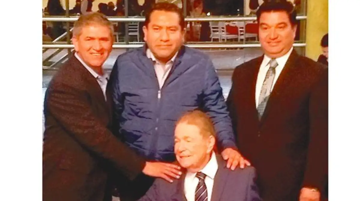 Óscar Cossío Flores copia