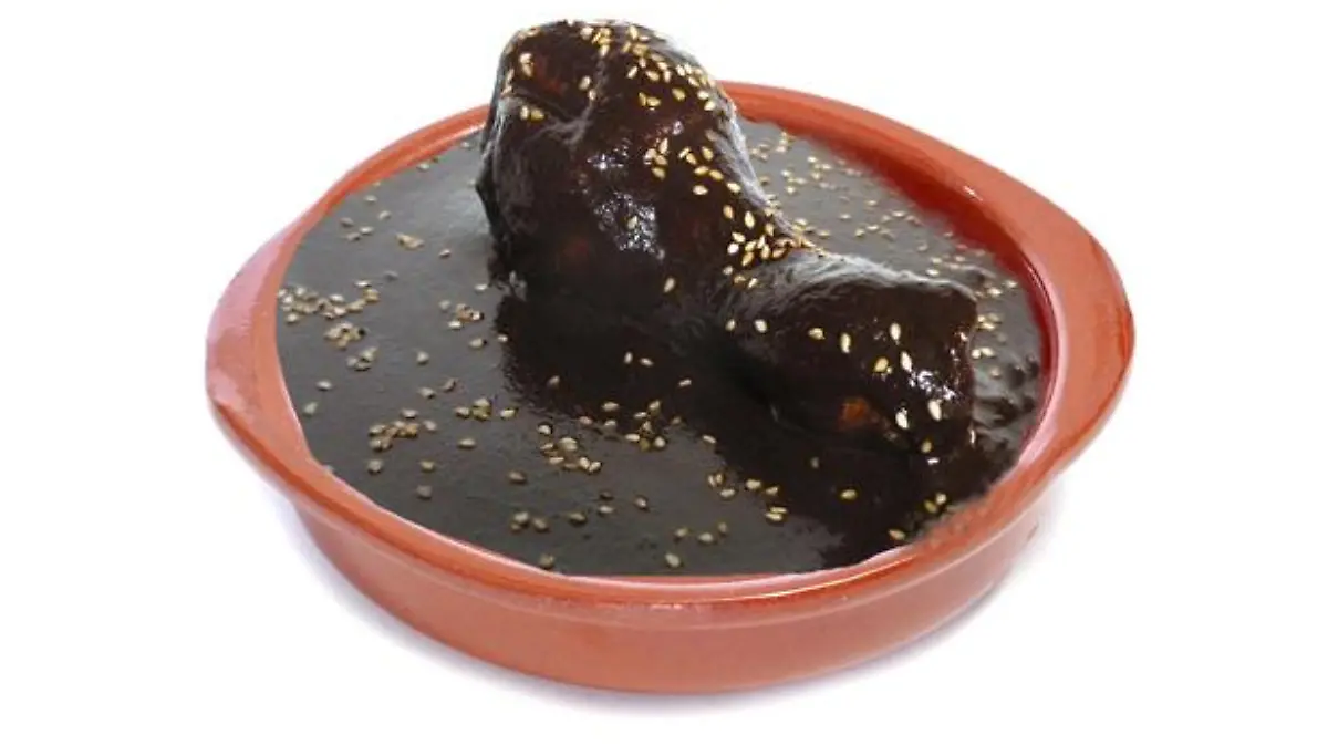 earthenware casserole