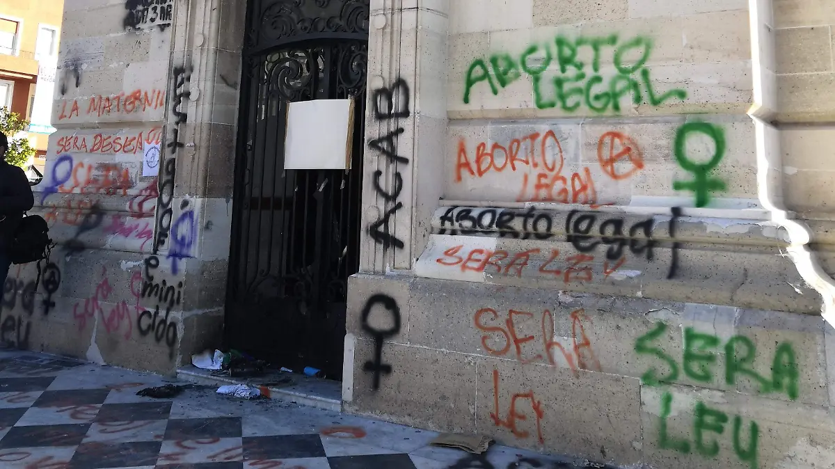 DAÑOS RELOJ F BEG (4)