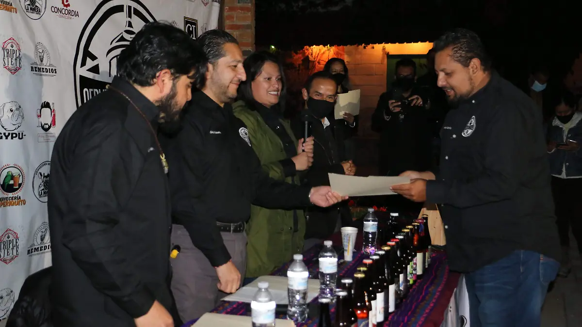 CERVESA ARTESANAL F D L VEGA (4)