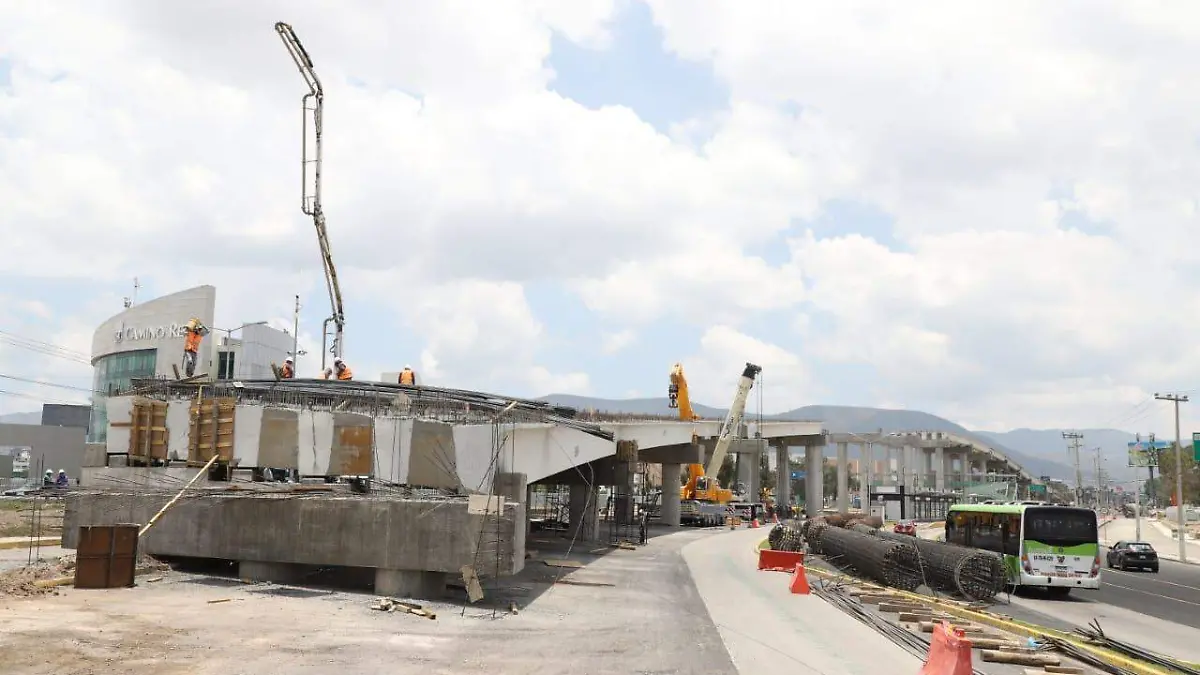 Seis obras-UNO-Blanca