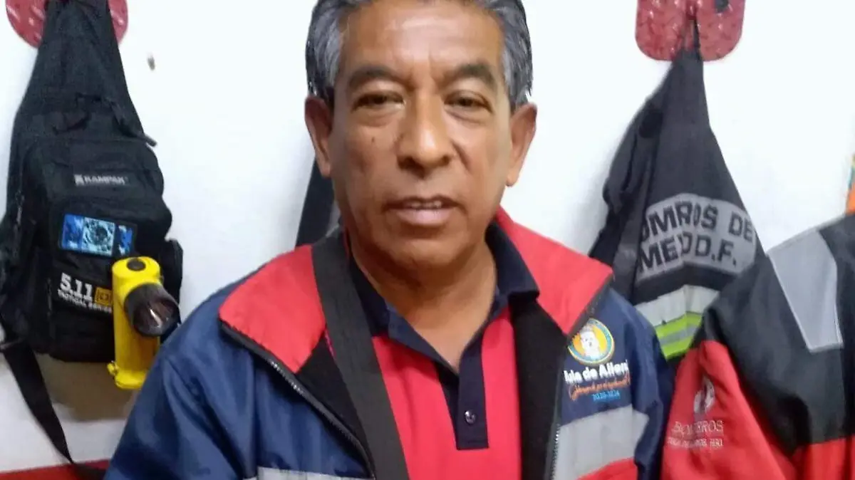 VENDERAN COHETES UNO
