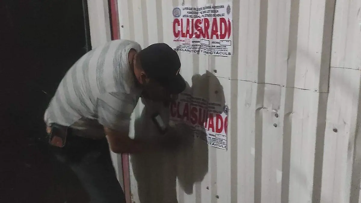 clau
