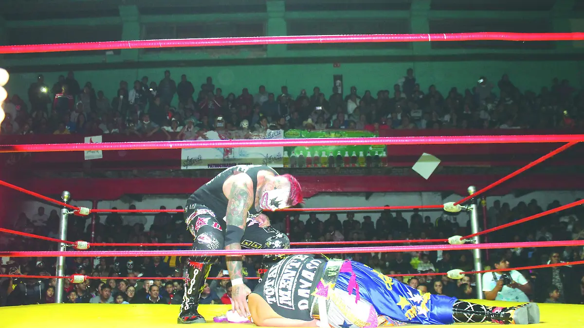 LUCHAS (3) F WENDY OK